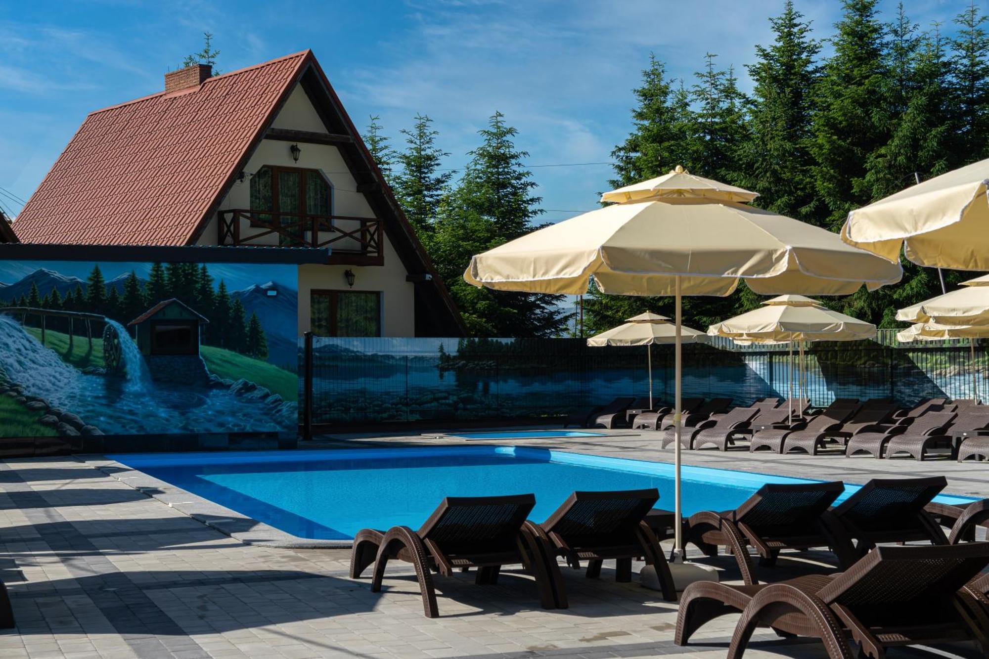 Hotel Summit Jablunyzja Exterior foto