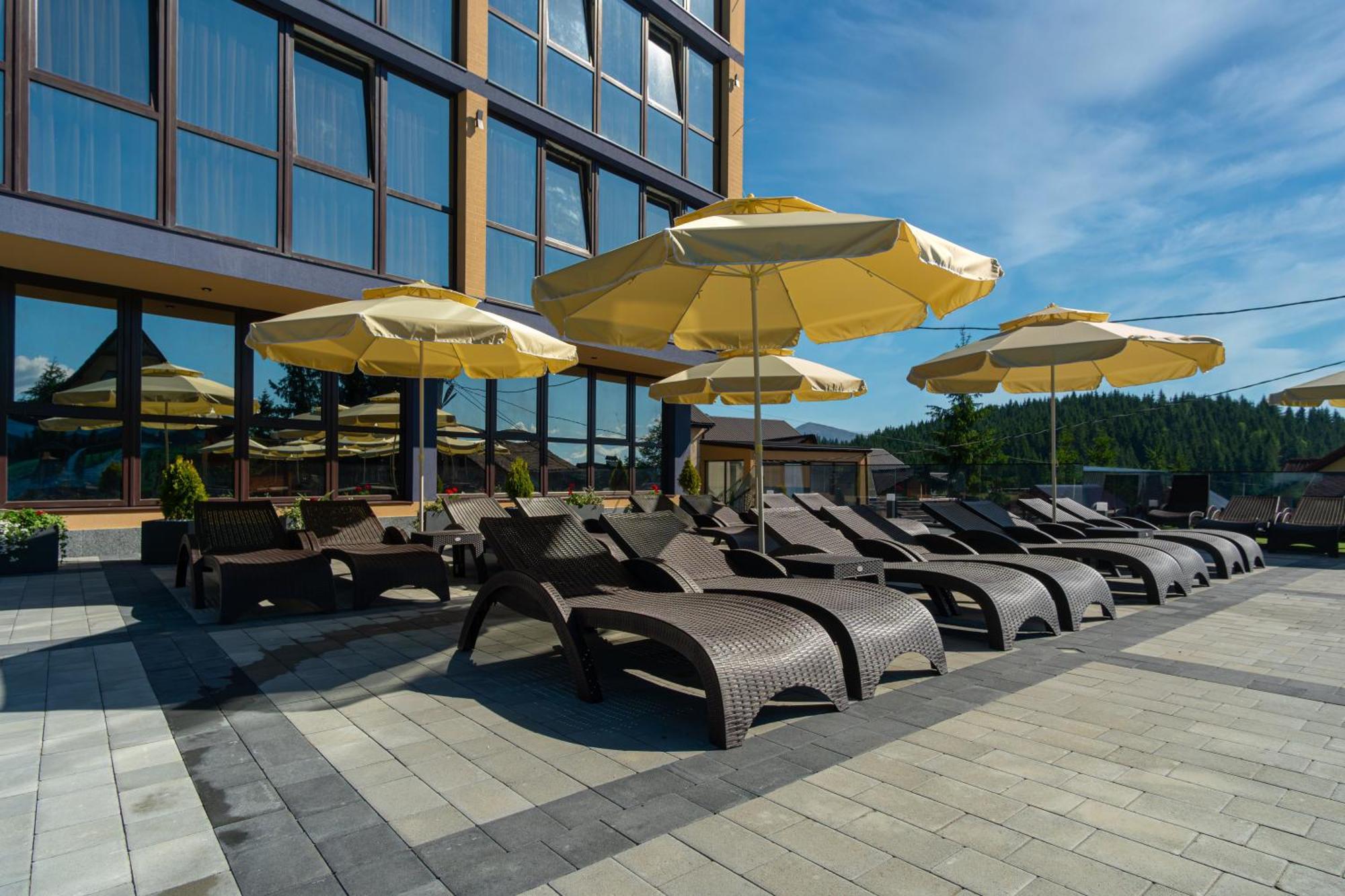 Hotel Summit Jablunyzja Exterior foto