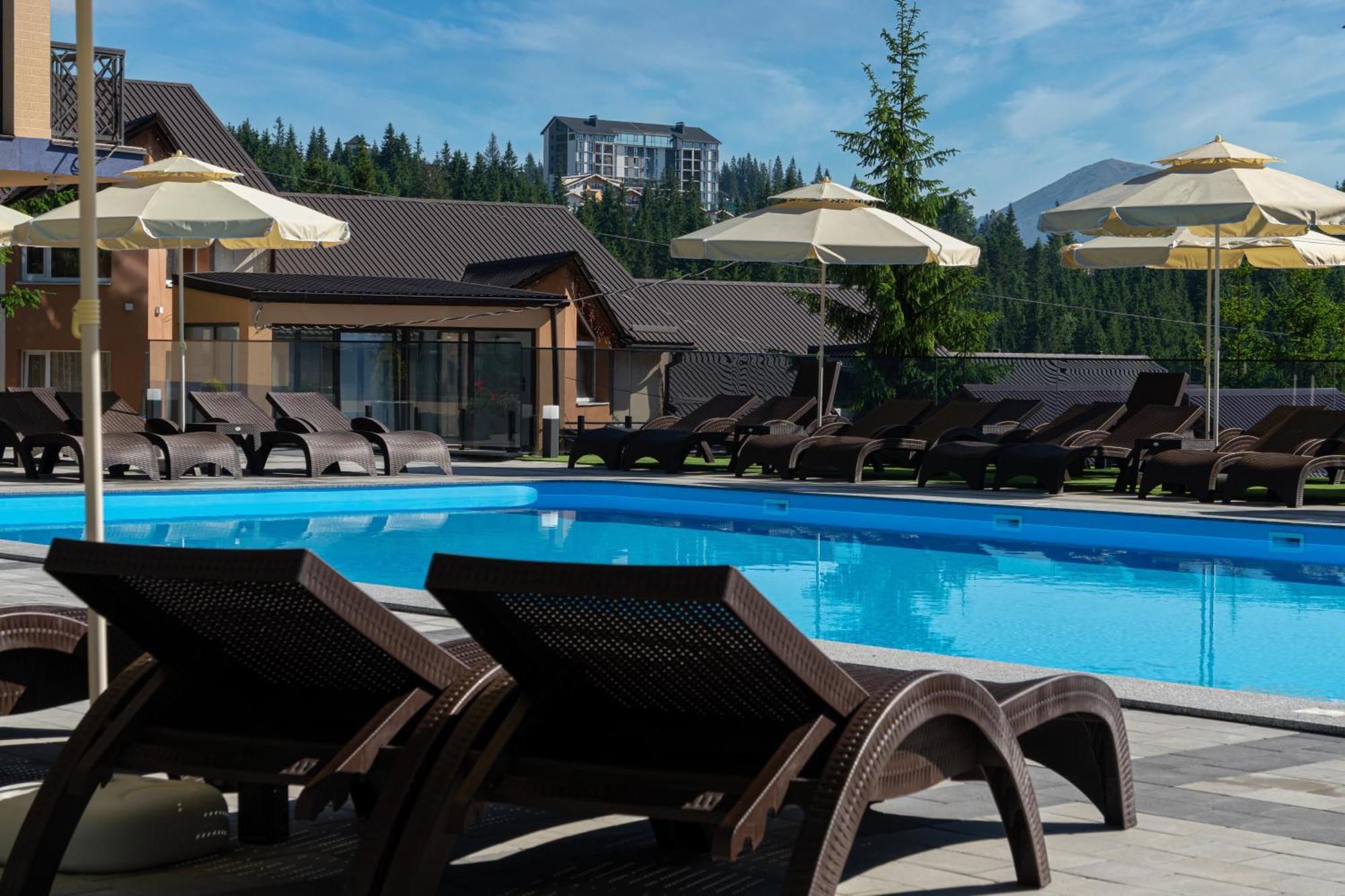 Hotel Summit Jablunyzja Exterior foto