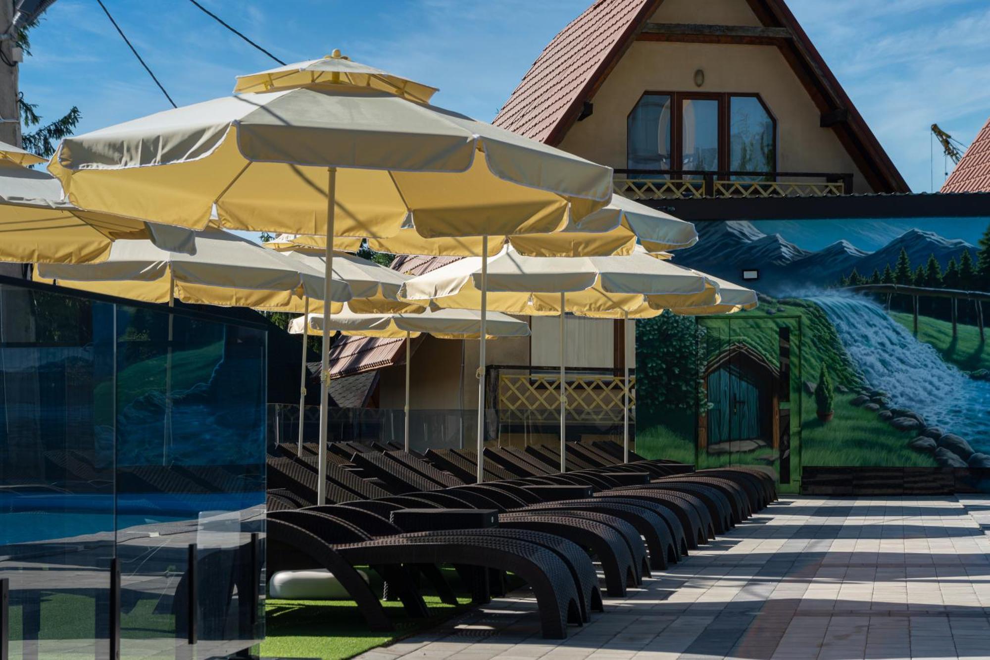 Hotel Summit Jablunyzja Exterior foto